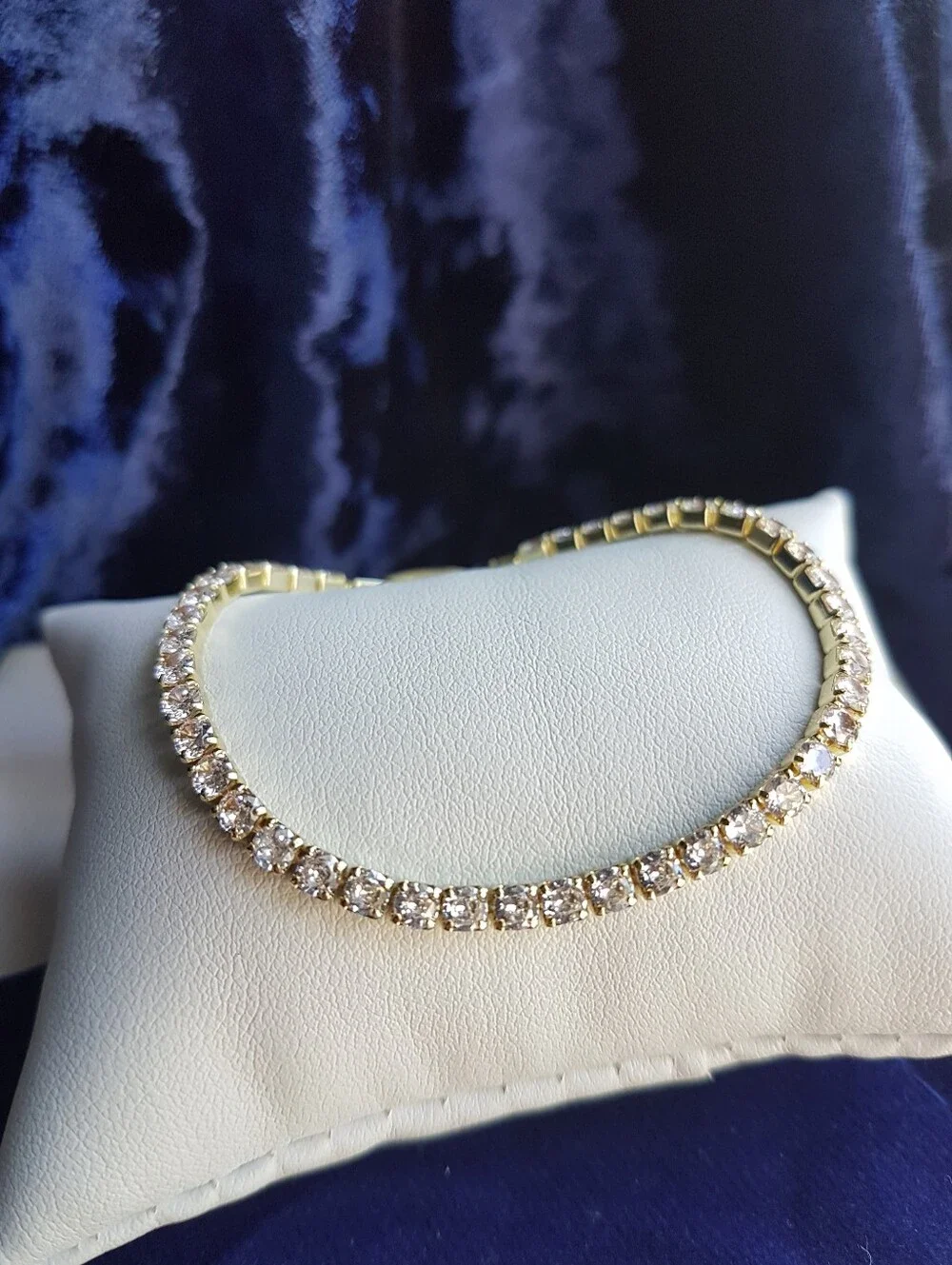Swarovski Elements 18Gold Over 925 Sterling Silver Delicate Tennis Bracelet NEW - Picture 7 of 9